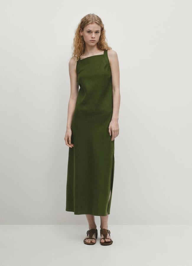 Vestido de lino en verde de Massimo Dutti.