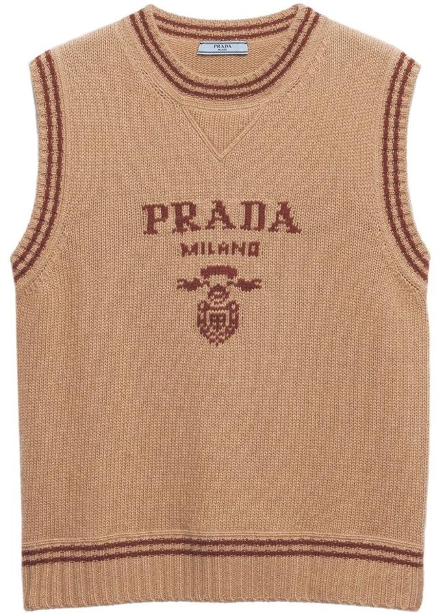 Jersey sin mangas ni botones de Prada, 1.500 euros.