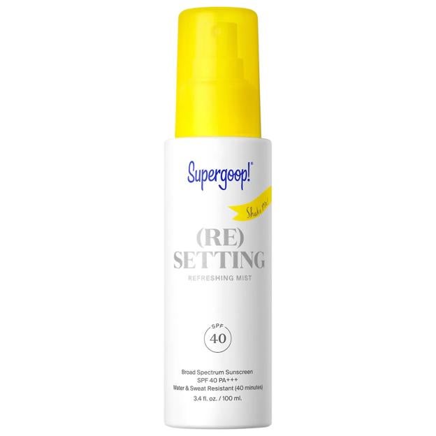 Supergoop! Defense Refresh (Re)setting Mist SPF 40.