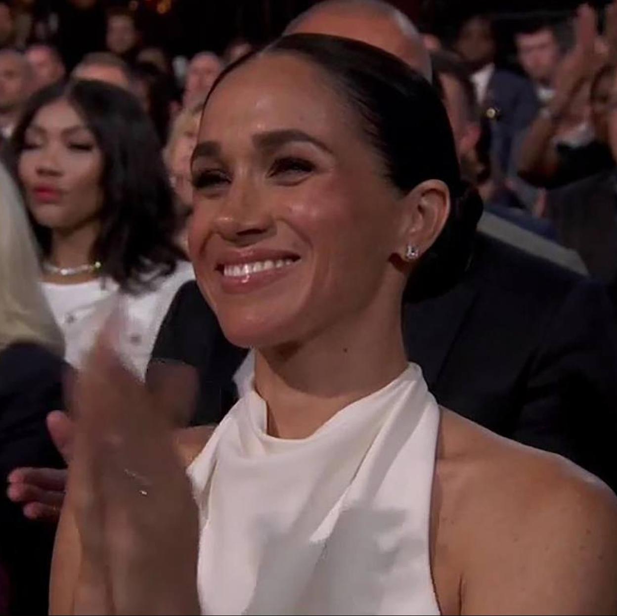 Meghan Markle durante la entrega de premios./gtres