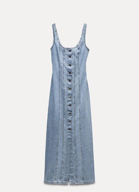 Vestido con botones de Zara (39,99 euros)