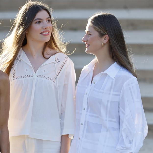 La infanta Sofía junto a la princesa Leonor, en una imagen reciente. 