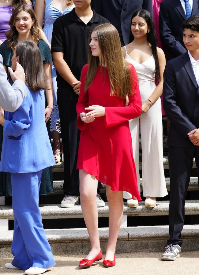 La infanta Sofía con el vestido rojo de Mango. Foto: limited Pictures.