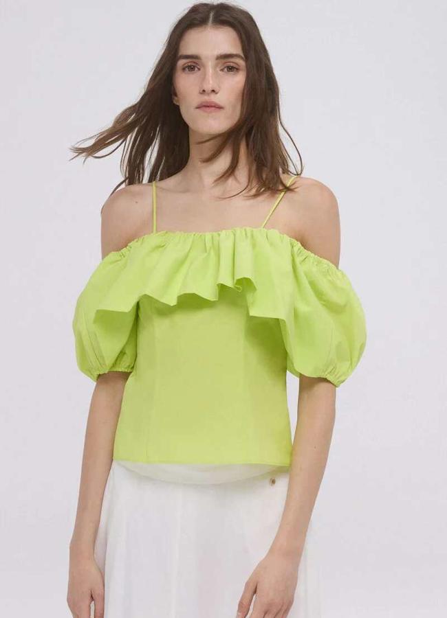 Top volante off shoulder de Pedro del Hierro (25€)