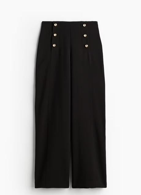 Pantalón con botones de H&M (39,99 euros)