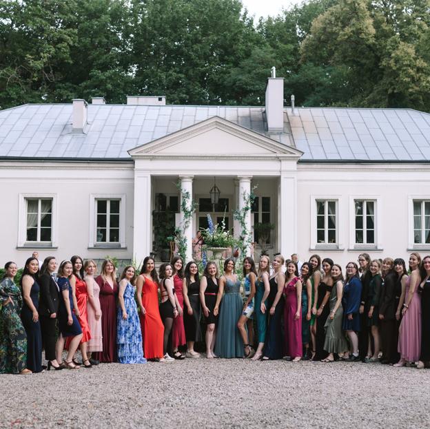 Las participantes de la Escuela de Verano de liderazgo femenino organizada por Huawei en Varsovia.