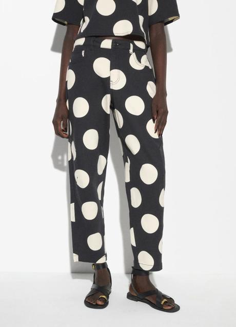 Pantalones estampados de Parfois (42,99 euros)