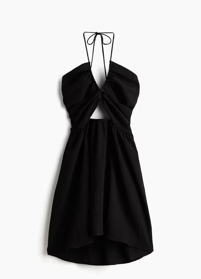 Vestido negro de H&M, 34,99 euros.