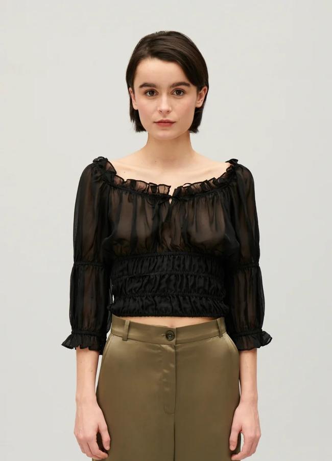 Blusa negra de Claudie Pierlot, 136,95 euros..