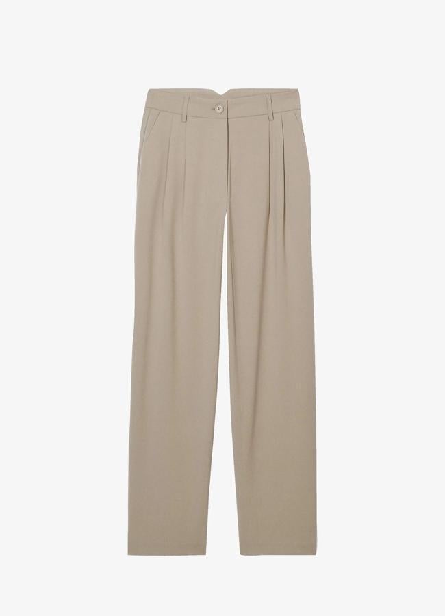 Pantalones beige de Cache Cache, 29,99 euros.