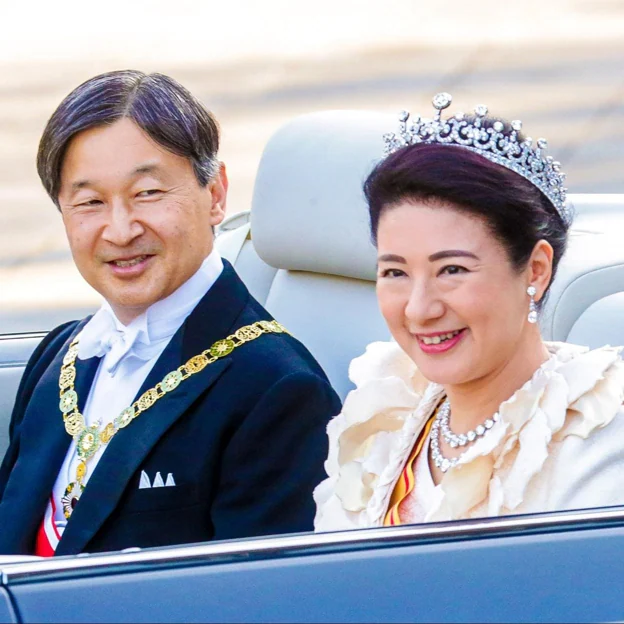 El emperador Naruhito de Japón con su mujer Masako. 