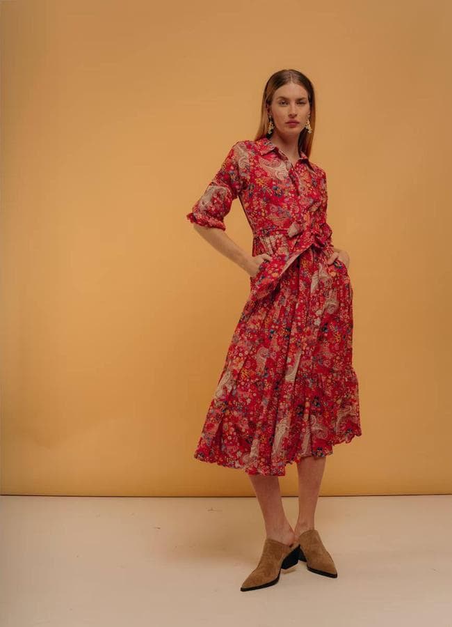 Vestido camisero boho chic con estampado paisley