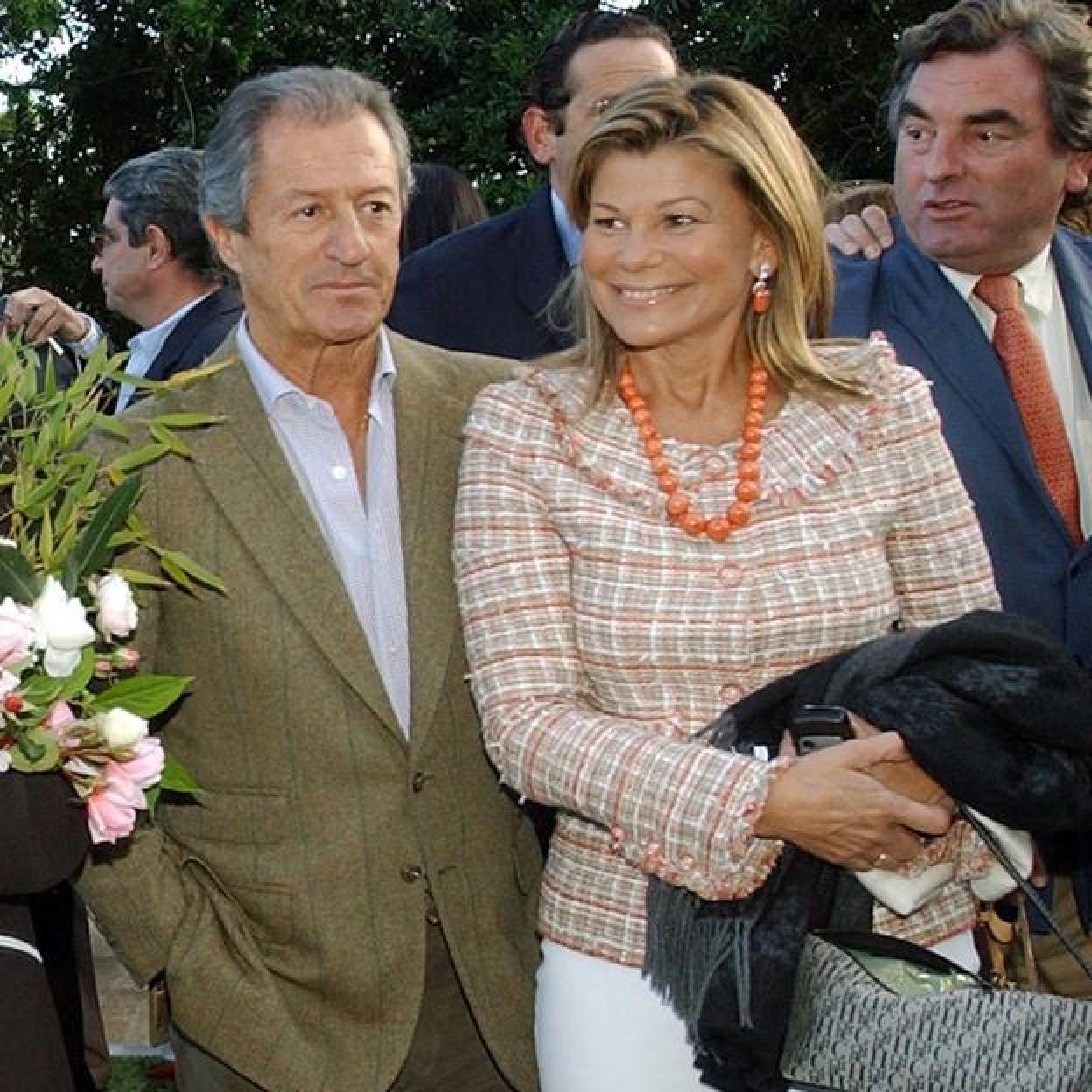 Philippe Junot y Cari Lapique, en una imagen de 2004 /gtres