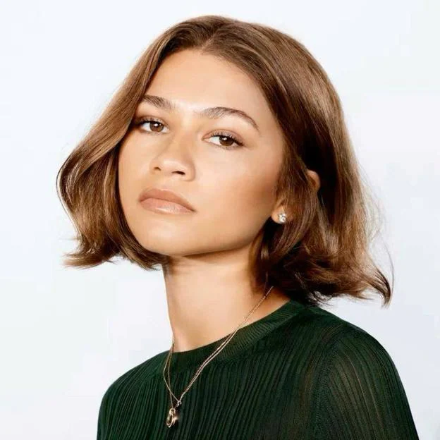 Zendaya con flippy bob corto sin capas