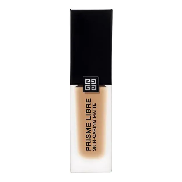 Prisme Libre Skin-Caring Matte Foundation de Givenchy.