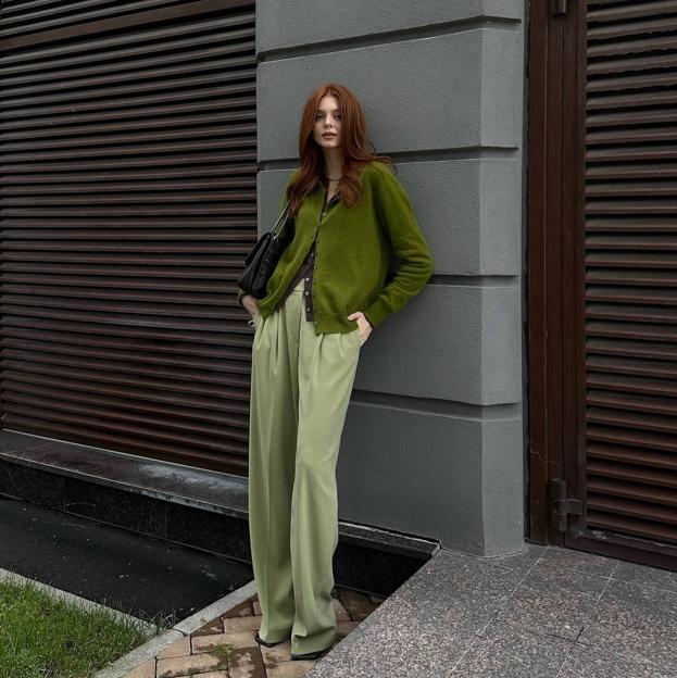 Cómo llevar el color verde oliva tendencia para otoño con mucha elegancia