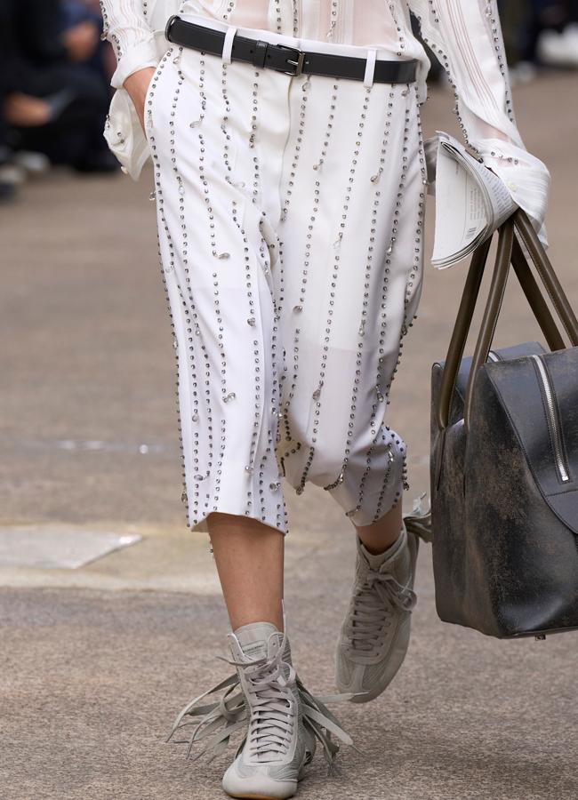 Botas de boxeo en el desfile de Stella Mccartney. Foto: Launchmetrics spotlight.