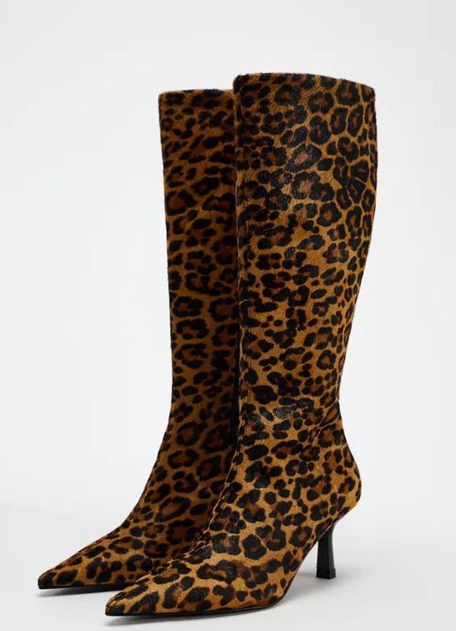 Botas de tacón con estampado de leopardo