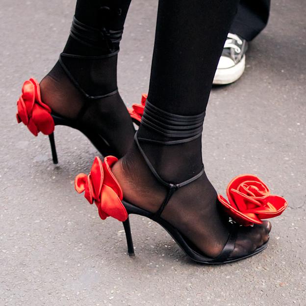 Cómo escoger el zapato de invitada perfecto según tu look: 8 modelos que adoran las mejor vestidas