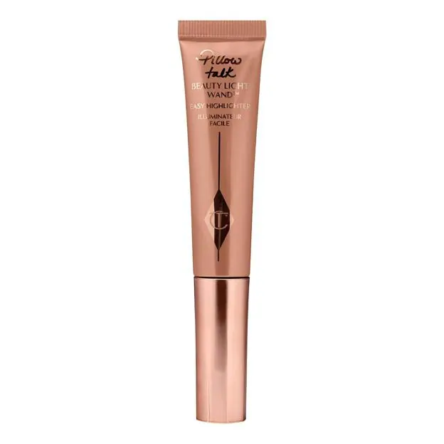 Beauty Light Wand de Charlotte Tilbury. Precio: 41,99 euros