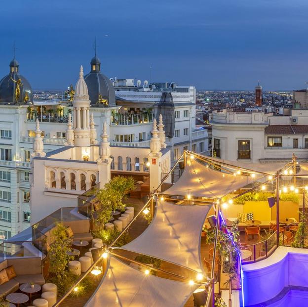 El hotel de moda en la Gran Vía con las mejores vistas de Madrid que recomiendo a mis amigas