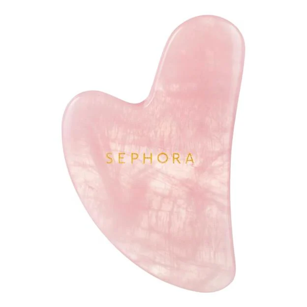 Gua Sha Quarzo Rosa de Sephora Collection.