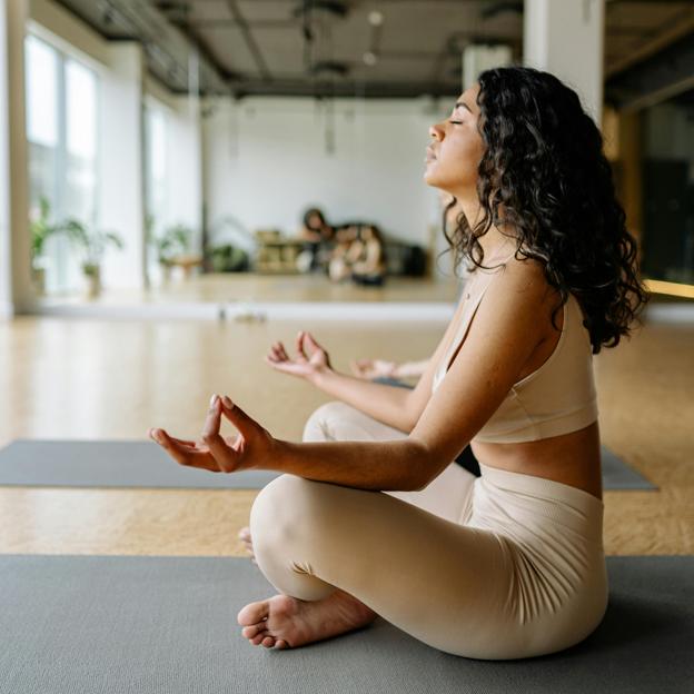 Del cien a la sierra: los cinco mejores ejercicios de Pilates para mejorar la digestión