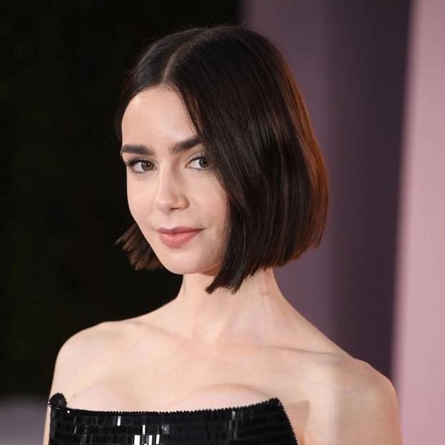 Lily Collins con bob cuadrado o carré tendencia