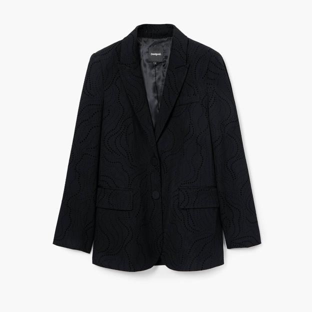 Blazer troquelada (49,97€)