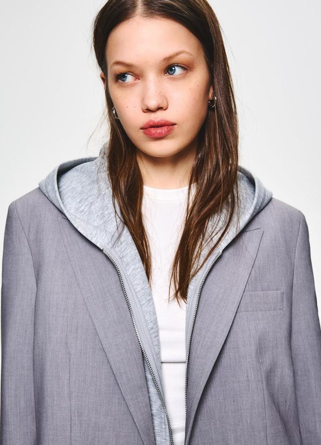 Blazer oversize color gris