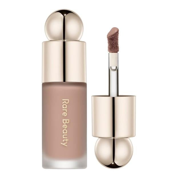 Soft Pinch Liquid Contour de Rare Beauty. Precio: 32 euros