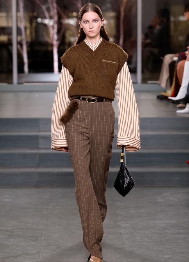 Desfile AW25 de Tory Burch.