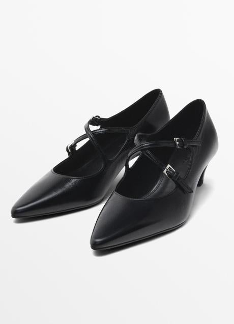 Zapatos negros de Massimo Dutti (89,99 euros)