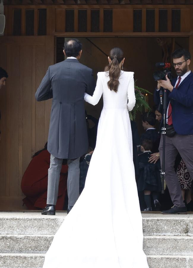 El vestido de novia de Almudena Montejo. Foto: Gtres.