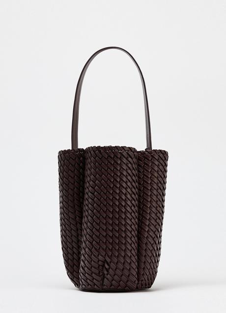 Bolso trenzado de Zara (49,99 euros)