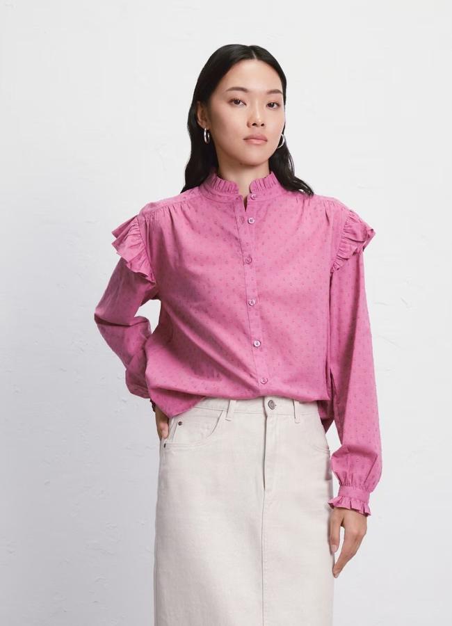 Blusa de volantes en plumeti rosa