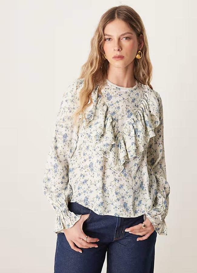 Blusa de volantes con floral print