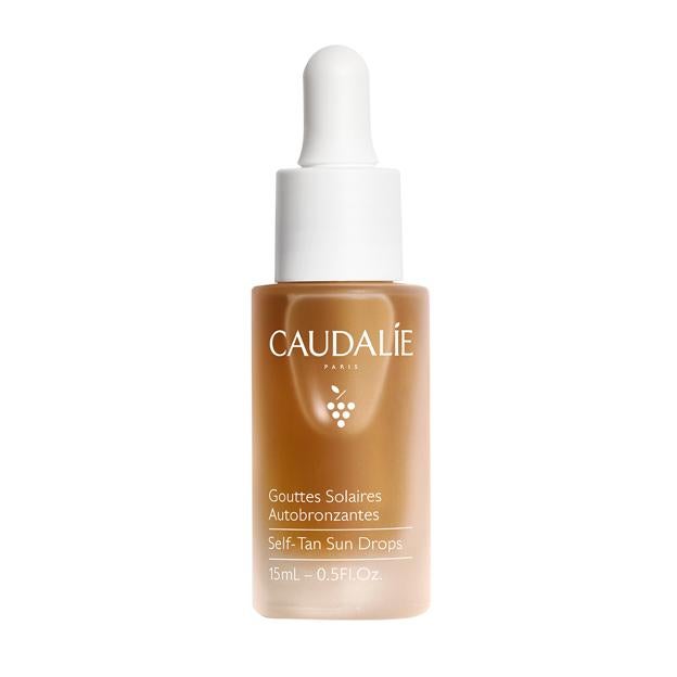 Nuevo autobronceador gradual en gotas de Caudalie. Cuesta 19,90 euros.