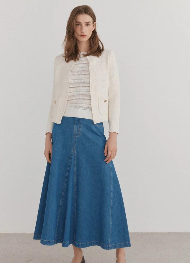 Falda en denim de Pedro del Hierro (74,92 euros).