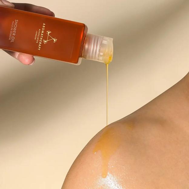 El aceite de ducha Muscle Shower Oil de Aromatherapy Associates.