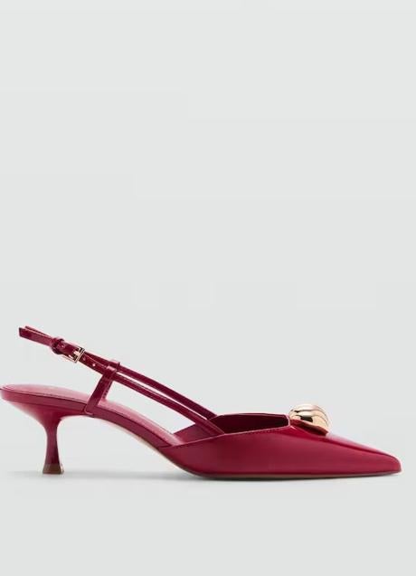 Zapatos rojos de Mango (35,99 euros)