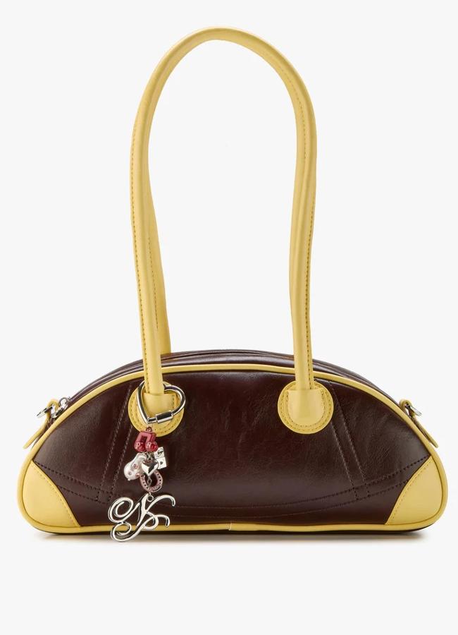 Charm Bowling Bag Brown de Nude Project, 119,95 euros.